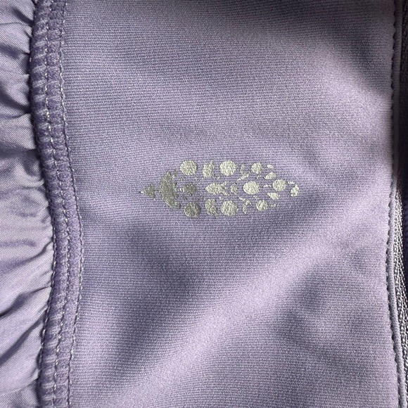 Righteous Runsie - Picture 4 of 6